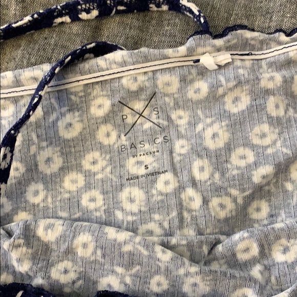 Pacsun basics tank - Picture 3 of 3